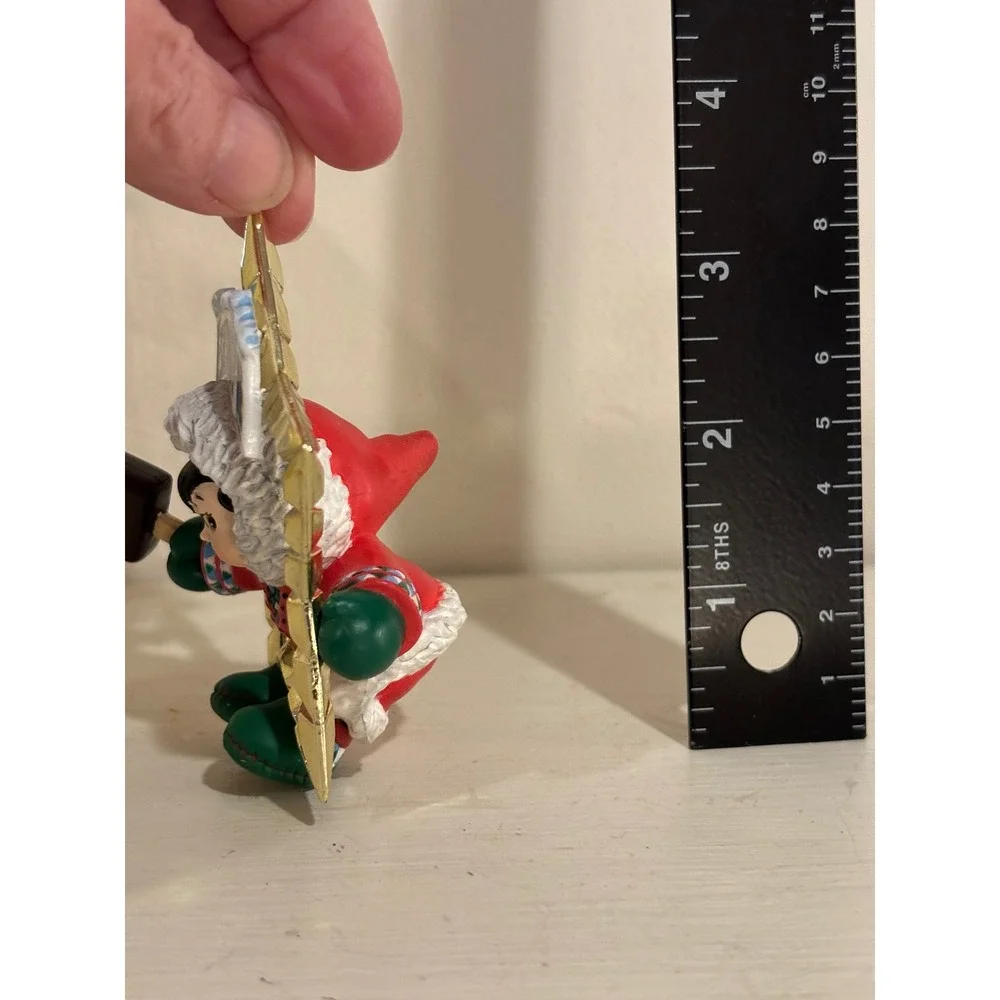 Carlton Cards measurements height